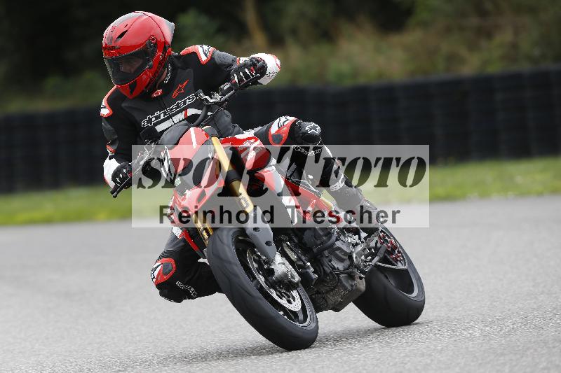 /37 28.07.2025 Dunlop Ride und Test Day ADR/Einsteiger gruen/17